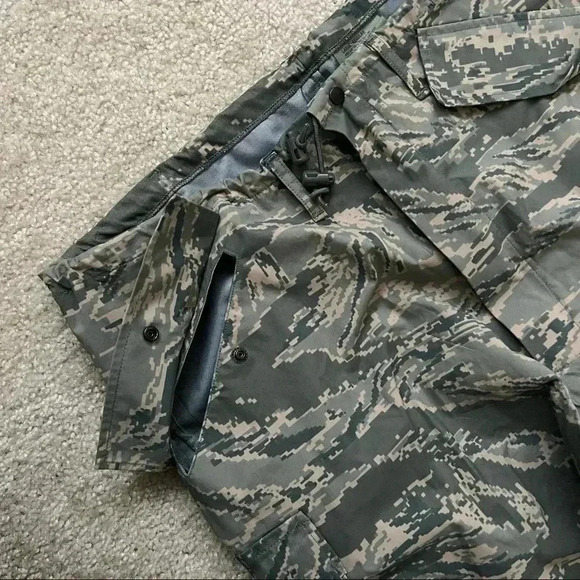 USAF Cold Weather Tiger Stripe Camouflage Trousers Pants L Men SPM1C1-08-D-1041 - Picture 9 of 15